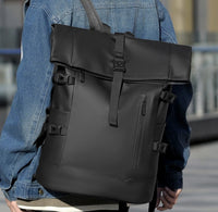 sac_a_dos_roll-top_Noir_de_monsacparis