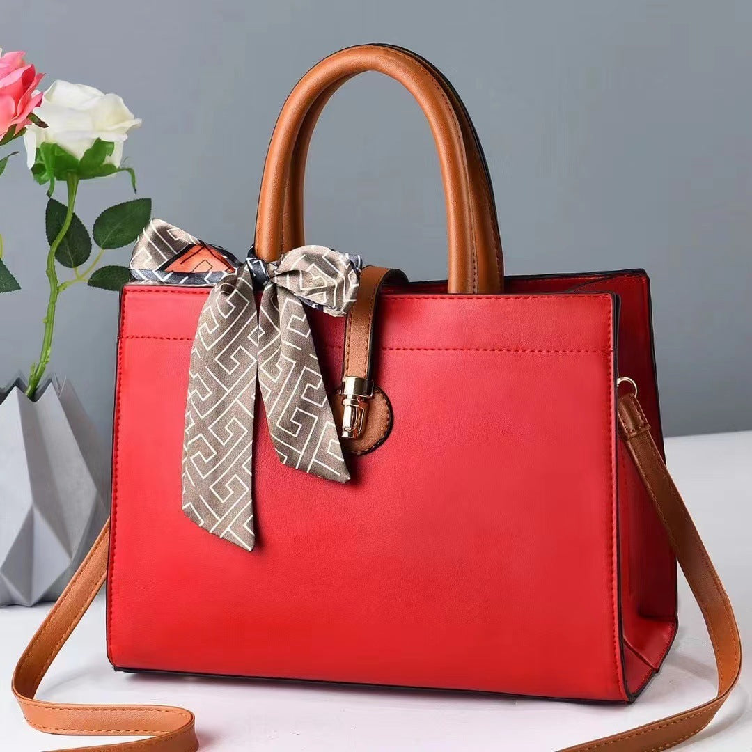 Sac à main Femme Florencia rouge avec foulard