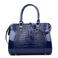 Sac à main croco bleu