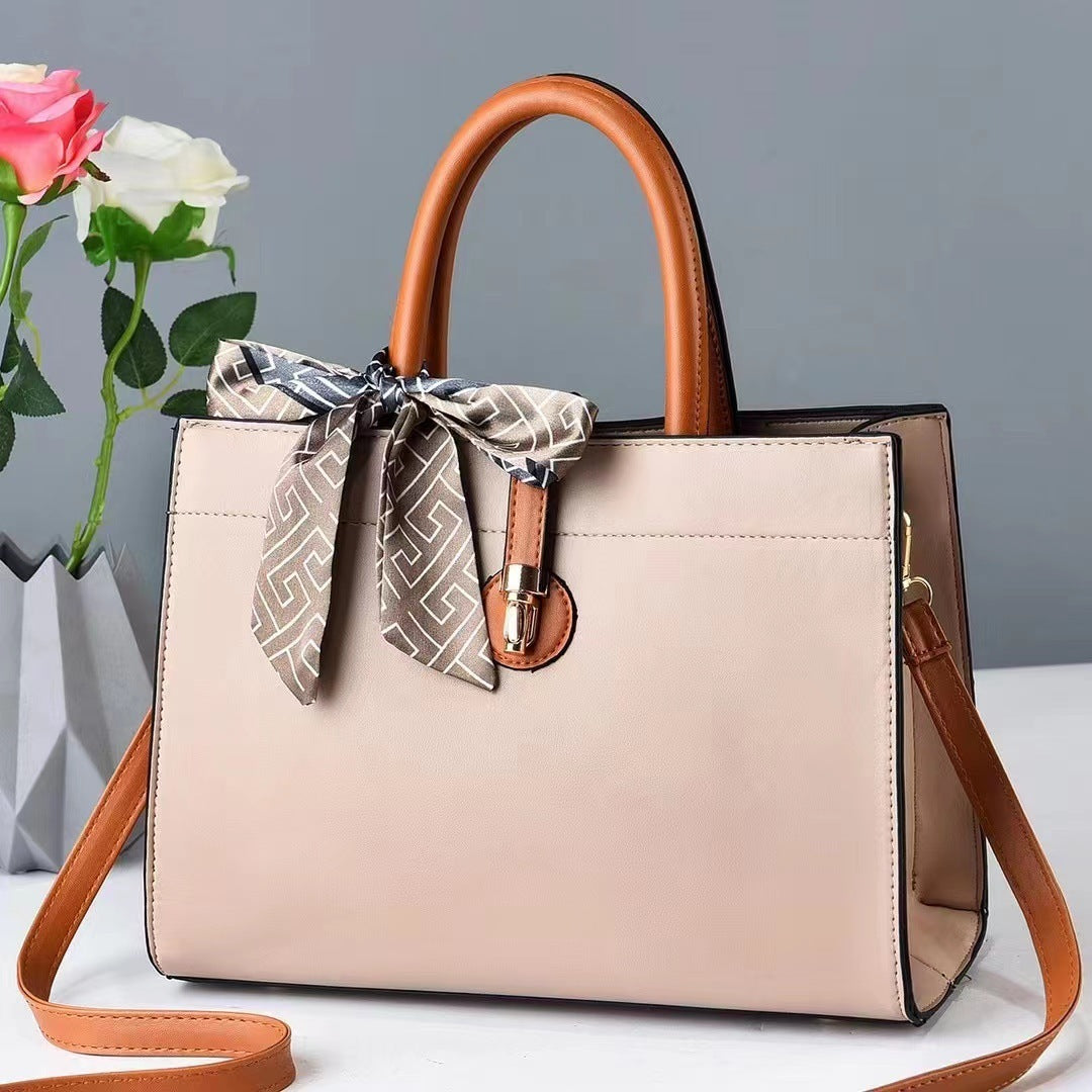 Sac à main Femme Florencia beige clair avec foulard