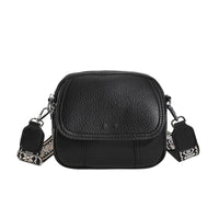 sac à bandoulière noir en cuir -monsacparis.com