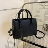 Petit sac à main Femme Sarah noir-monsacparis.com