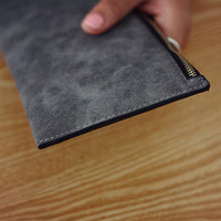 Pochette Kelly-Gris-monsacparis.com