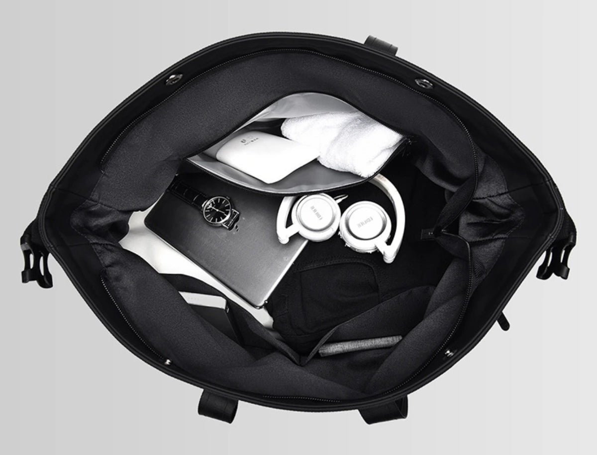 Sac_noir_voyage_Paris